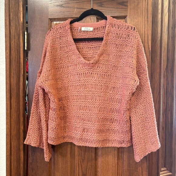 Elan $88 Boho Open Weave V-Neck Drop Flare Sleeve Sweater S Oversized P2P 20-23” - Picture 2 of 9